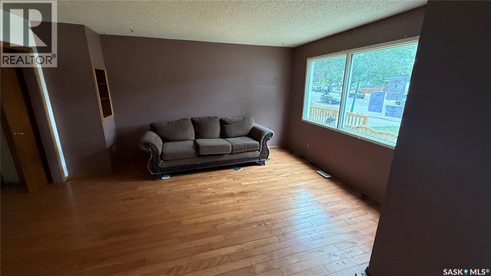 Photo 3 of 161 161 Rothwell Crescent, Regina SK