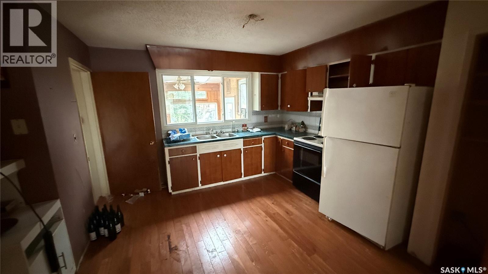 Photo 4 of 161 161 Rothwell Crescent, Regina SK