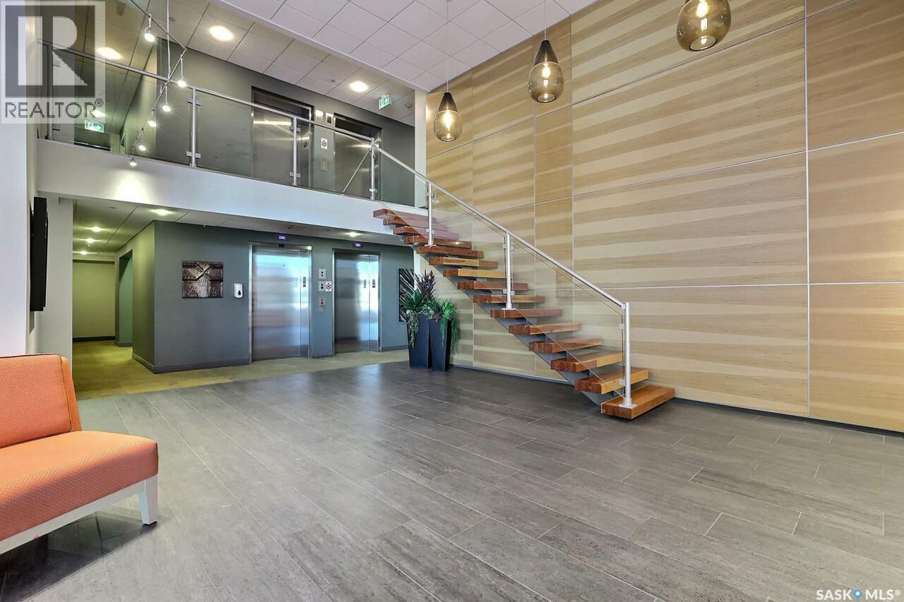 Photo 5 of 207 2300 Broad Street, Regina SK