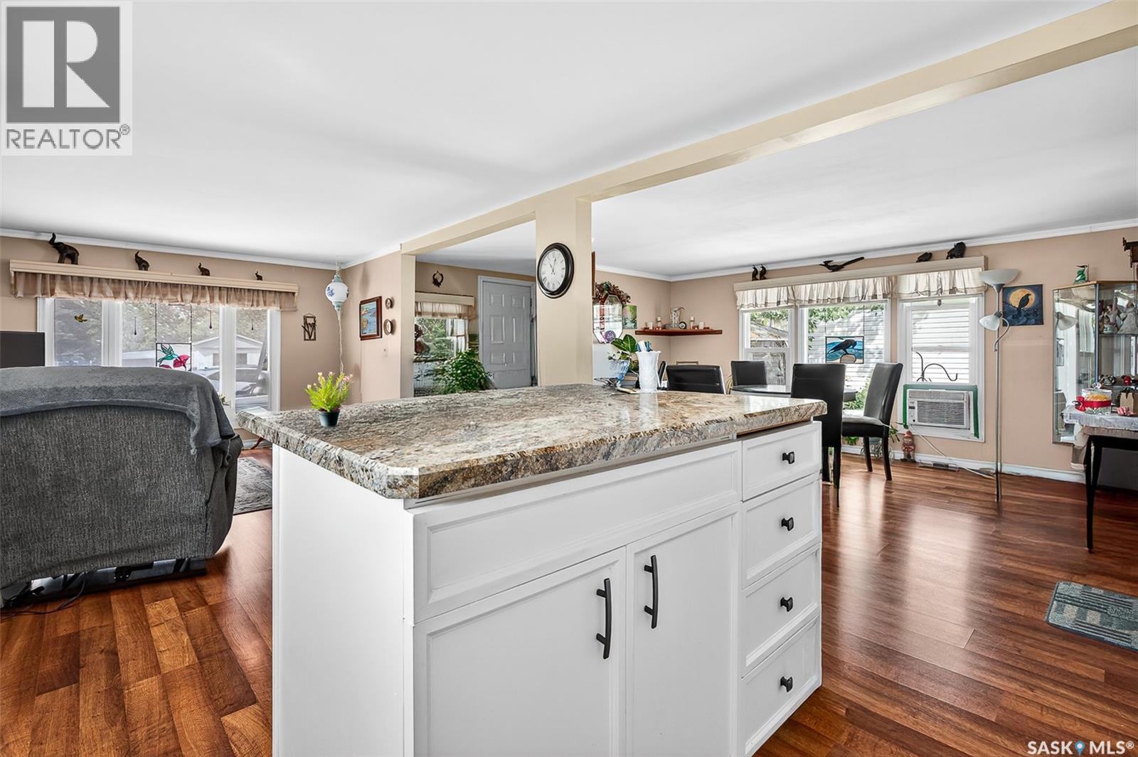 Photo 14 of B 19 1455 9th Avenue Ne, Moose Jaw SK