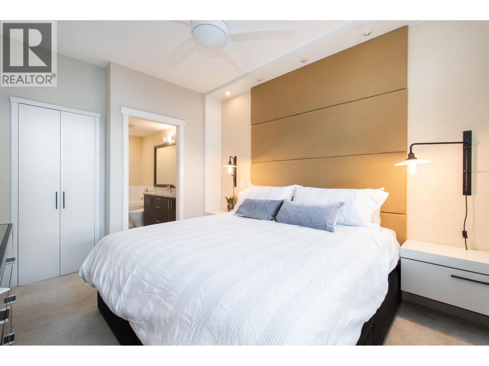 Photo 18 of 116 119 W 22nd Street, North Vancouver BC