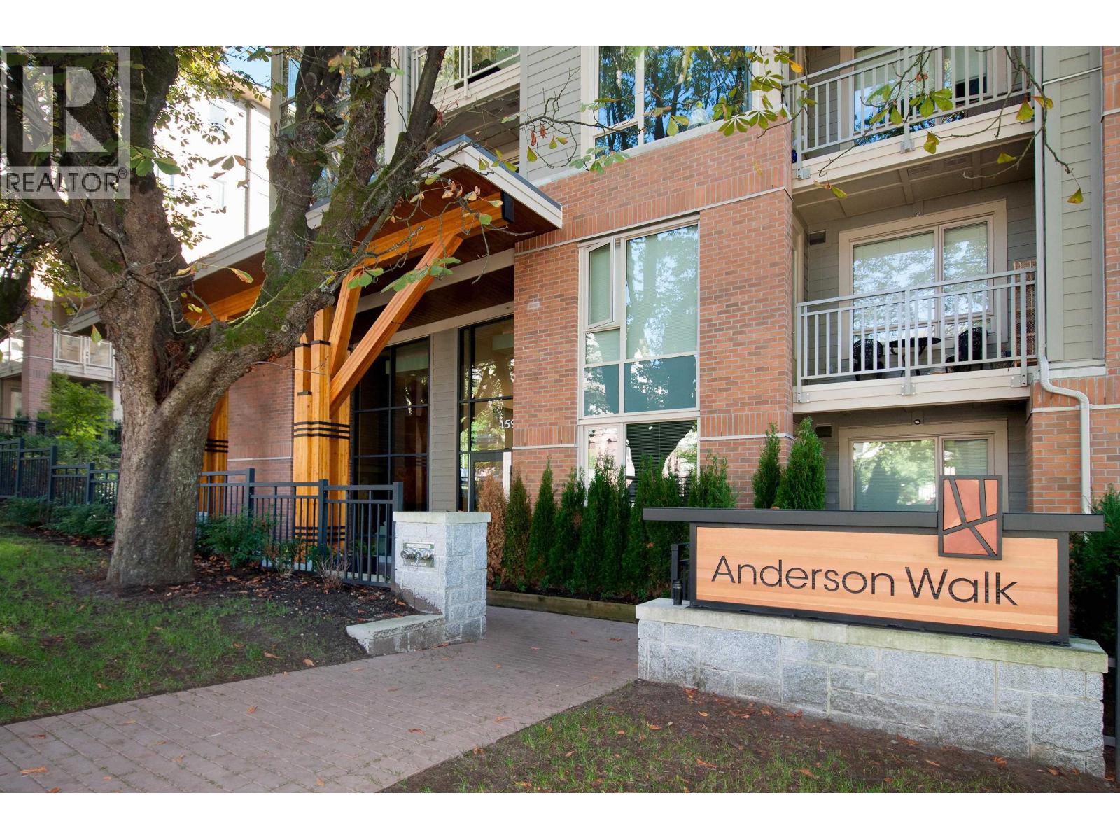 Photo 38 of 116 119 W 22nd Street, North Vancouver BC
