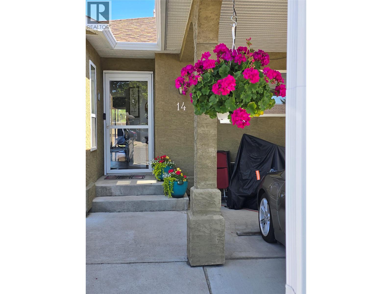14 2210 Louie Drive, West Kelowna