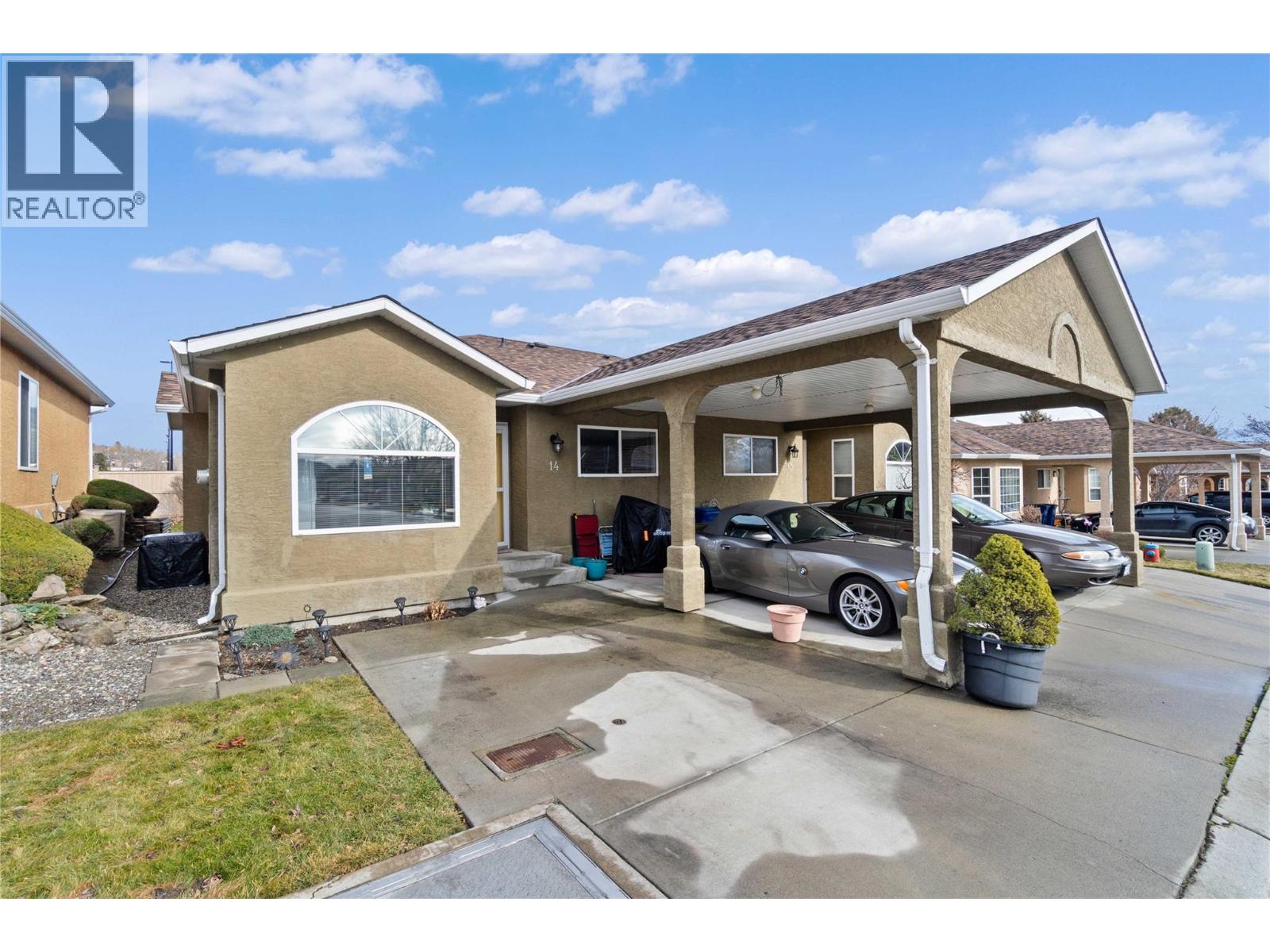14 2210 Louie Drive, West Kelowna