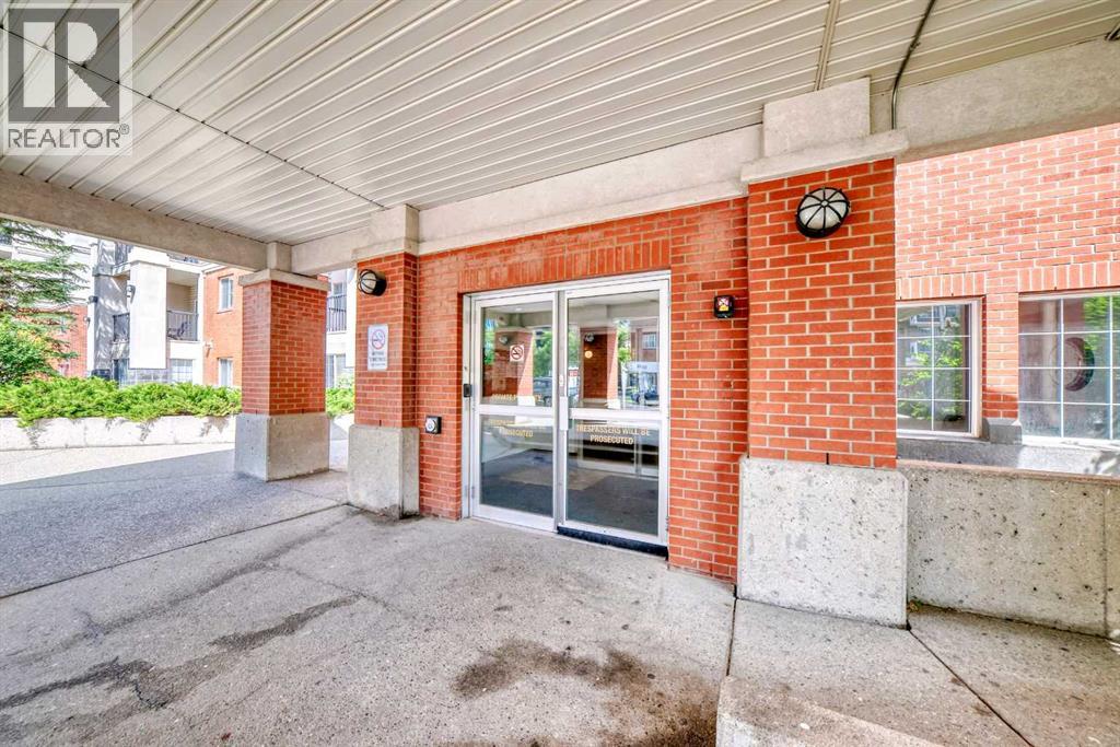 Photo 3 of 111 126 14 Avenue Sw, Calgary AB