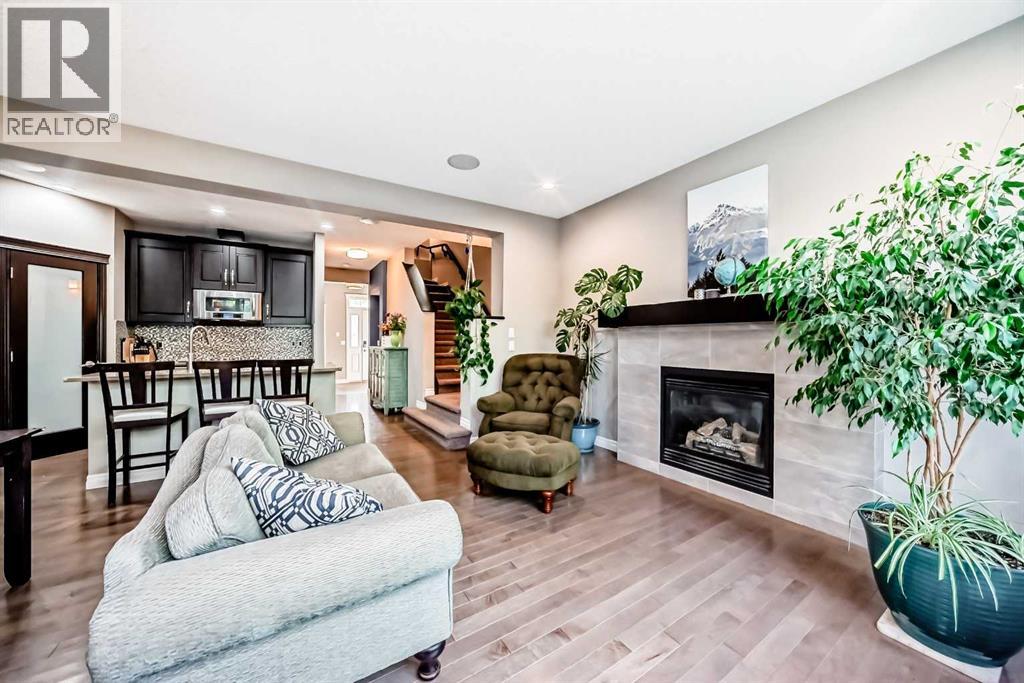 Photo 17 of 582 River Heights Crescent, Cochrane AB