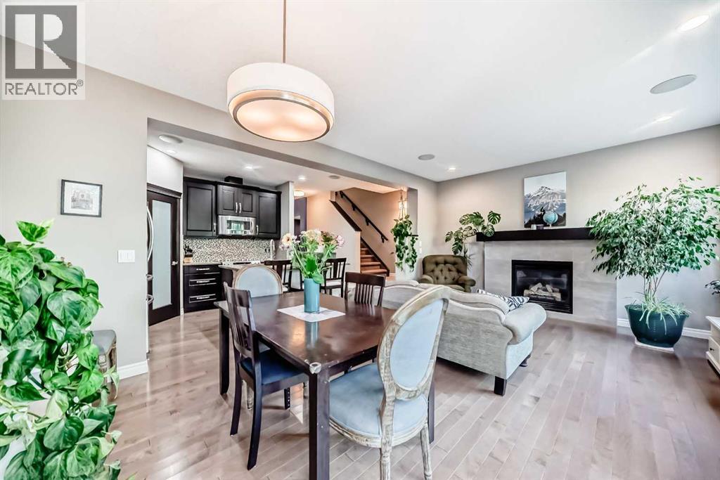 Photo 14 of 582 River Heights Crescent, Cochrane AB