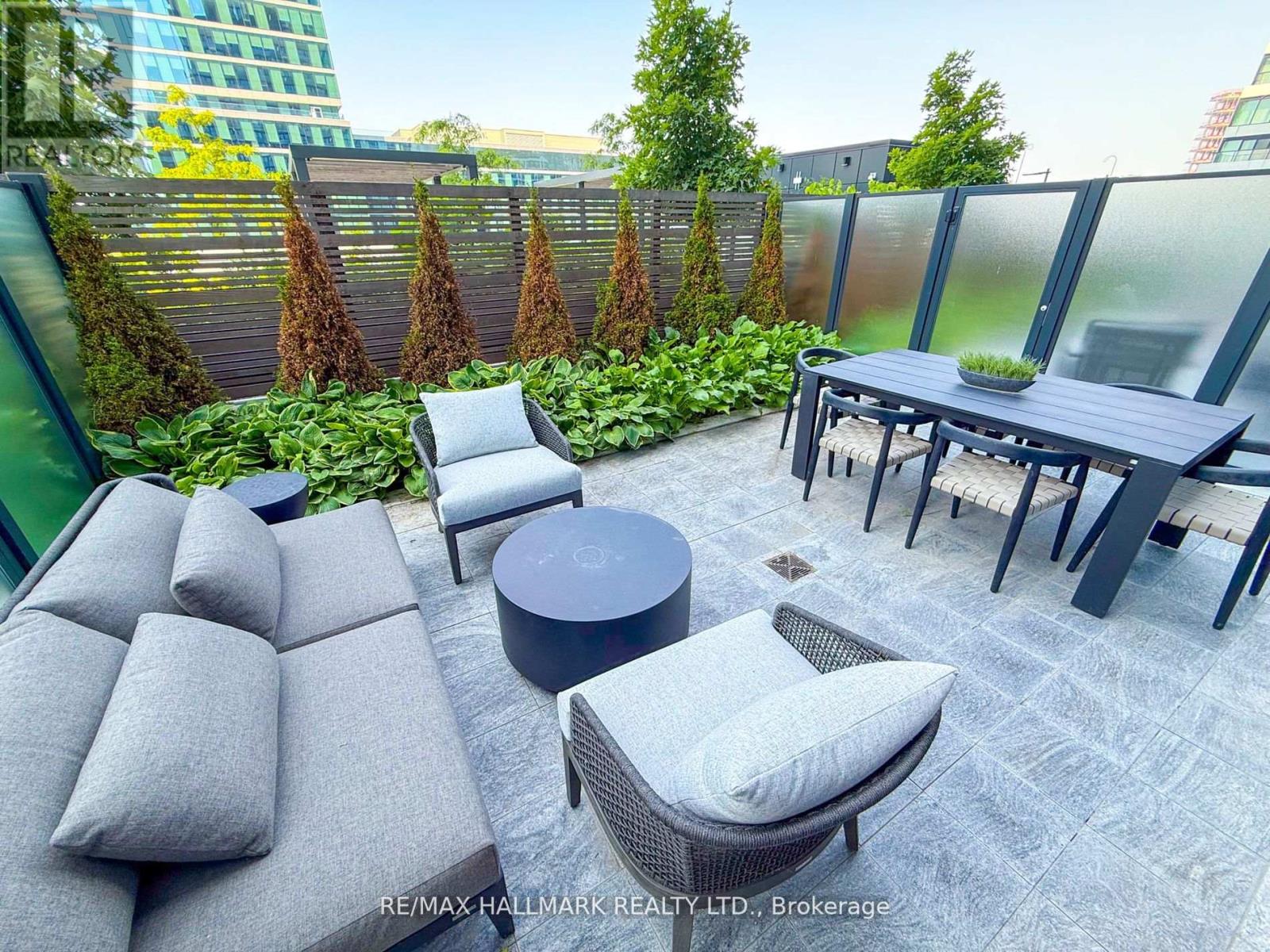 Photo 25 of 516 480 Front Street W, Toronto ON