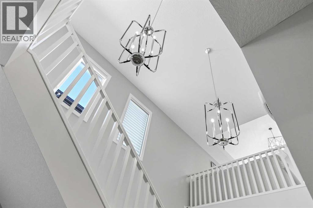 Photo 5 of 224 Cranbrook Drive Se, Calgary AB