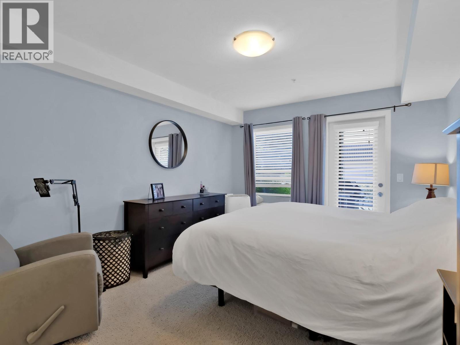 102 260 Franklyn Road, Kelowna