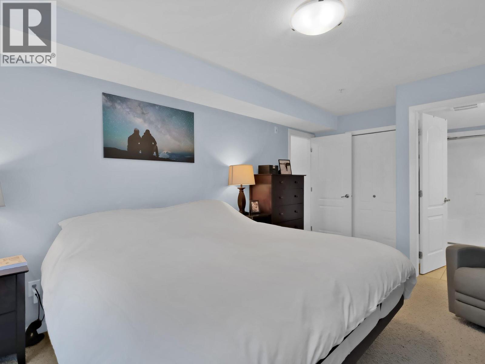 102 260 Franklyn Road, Kelowna