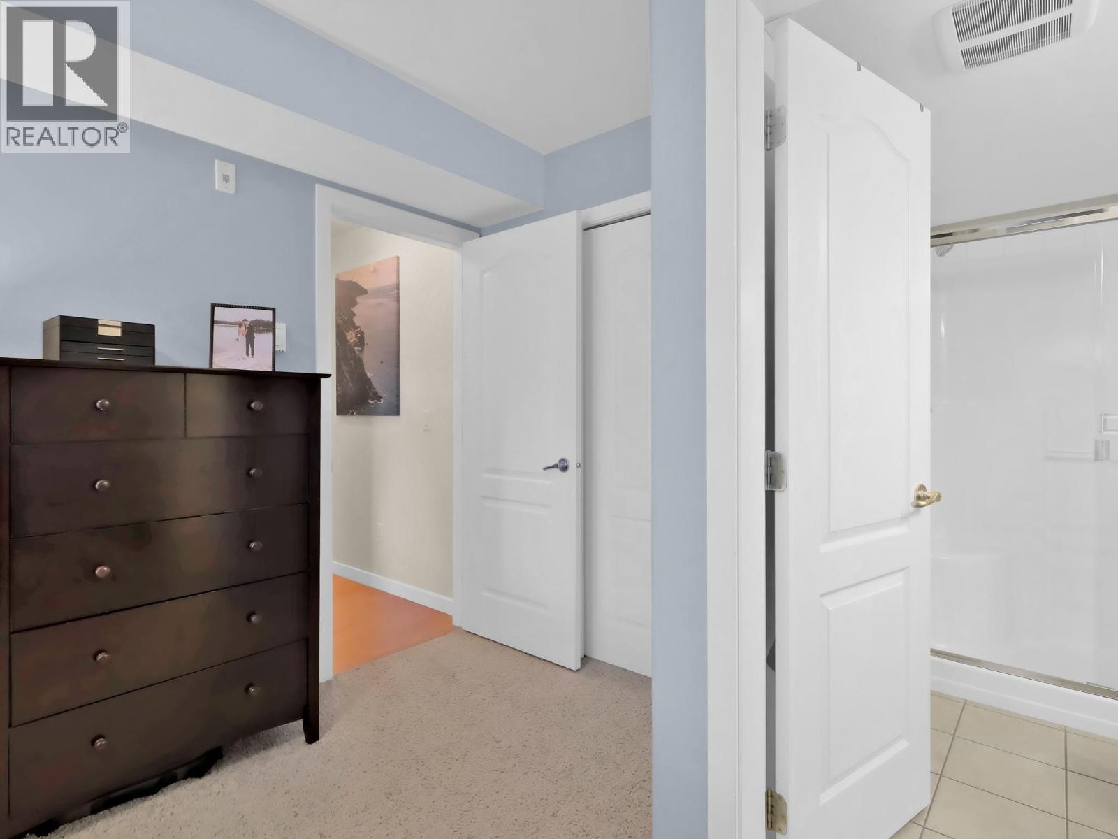 102 260 Franklyn Road, Kelowna