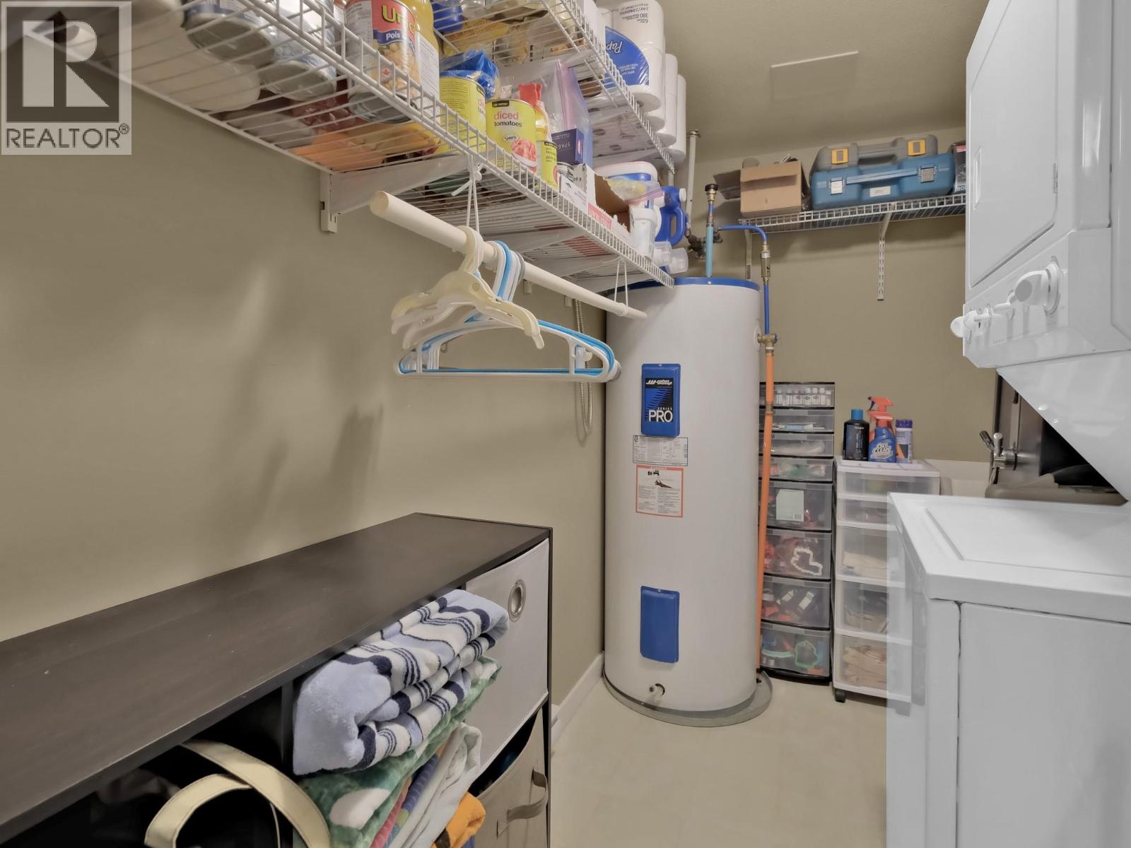 102 260 Franklyn Road, Kelowna