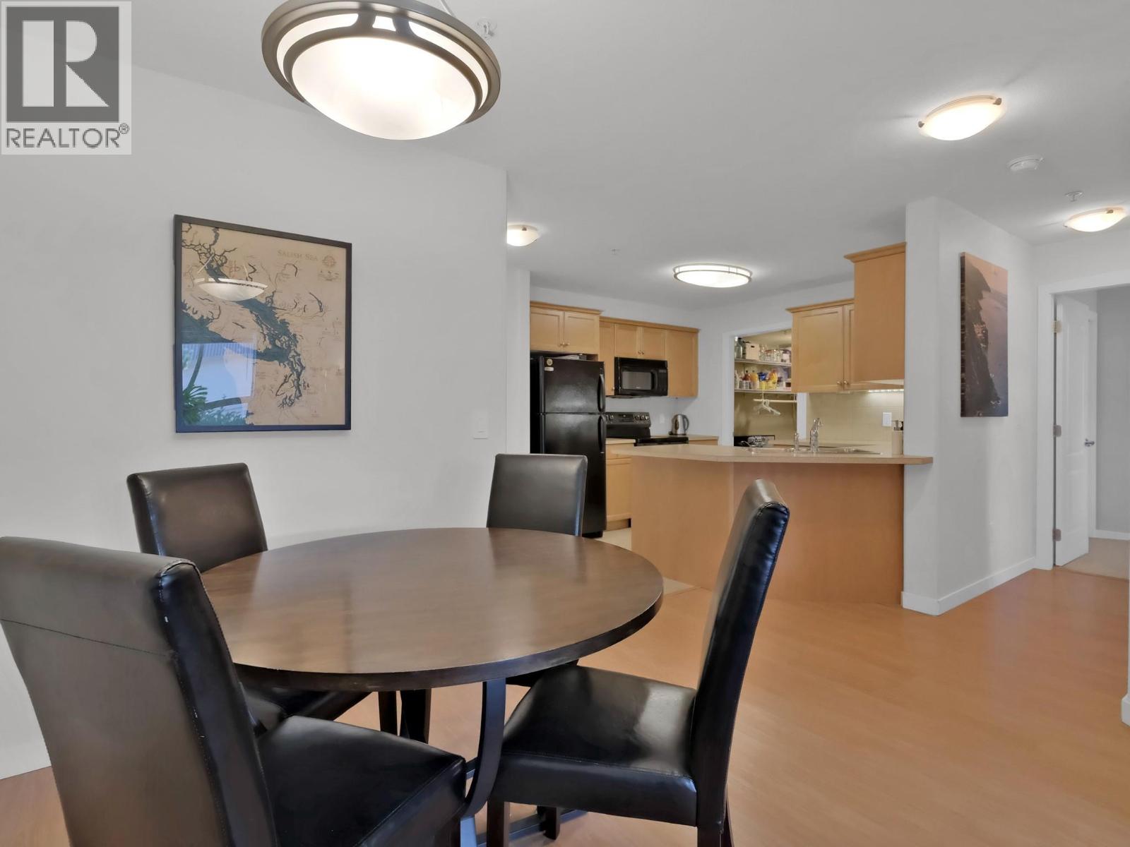 102 260 Franklyn Road, Kelowna