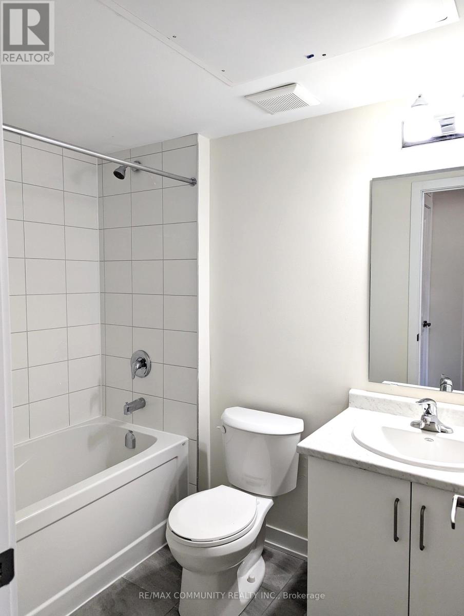 Photo 11 of 312 755 Omega Drive N, Pickering ON