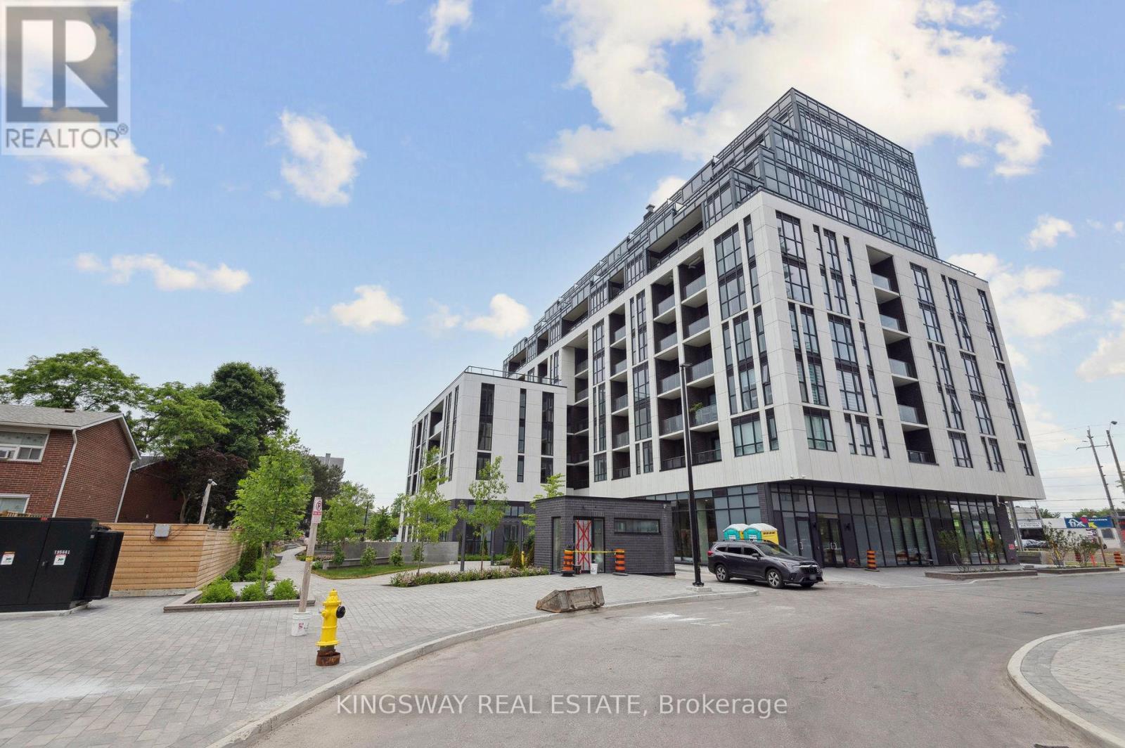 Photo 1 of 310 3421 Sheppard Avenue E, Toronto ON
