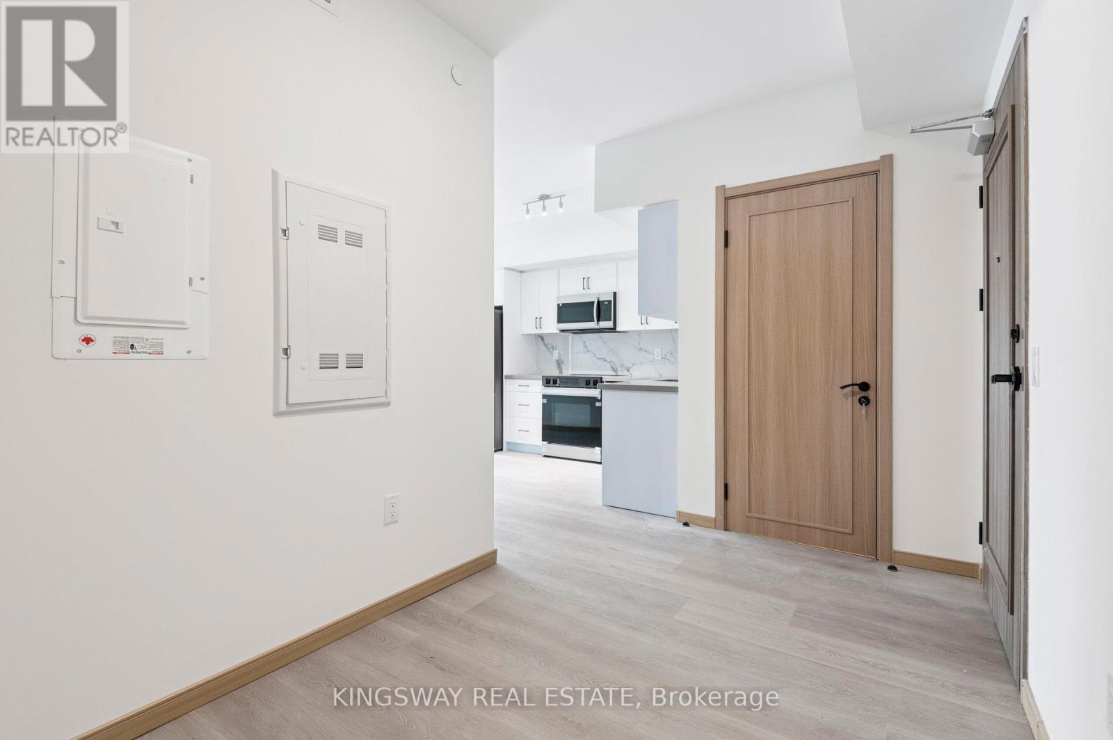 Photo 13 of 310 3421 Sheppard Avenue E, Toronto ON