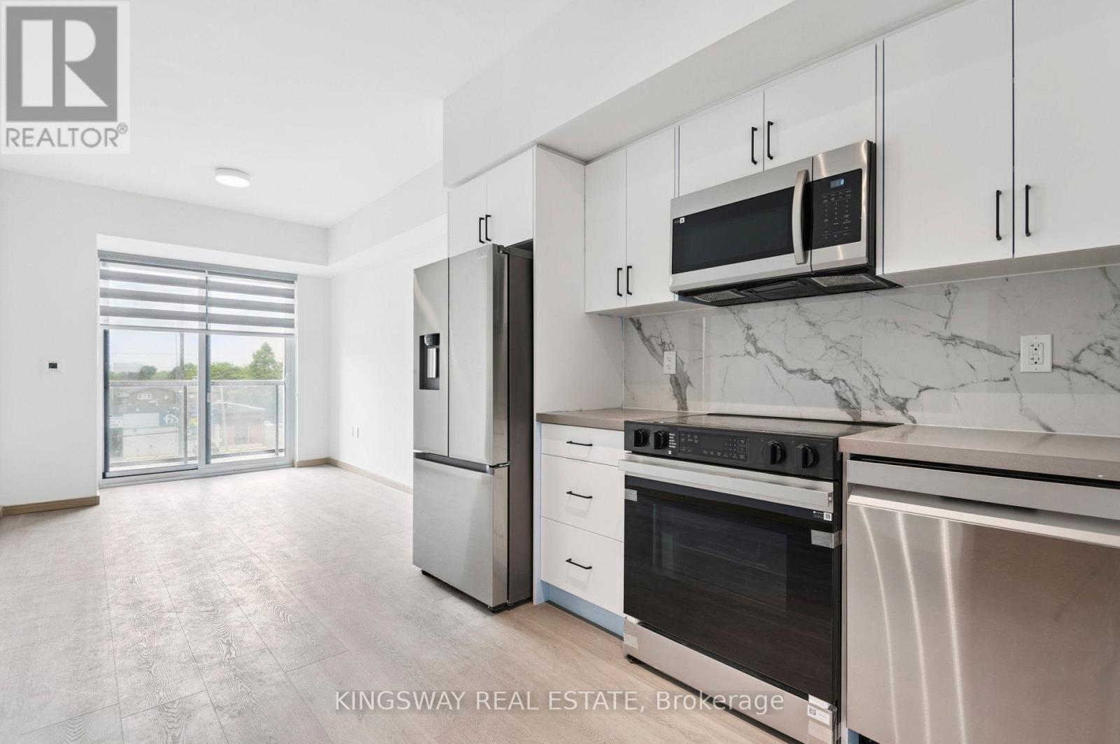 Photo 18 of 310 3421 Sheppard Avenue E, Toronto ON