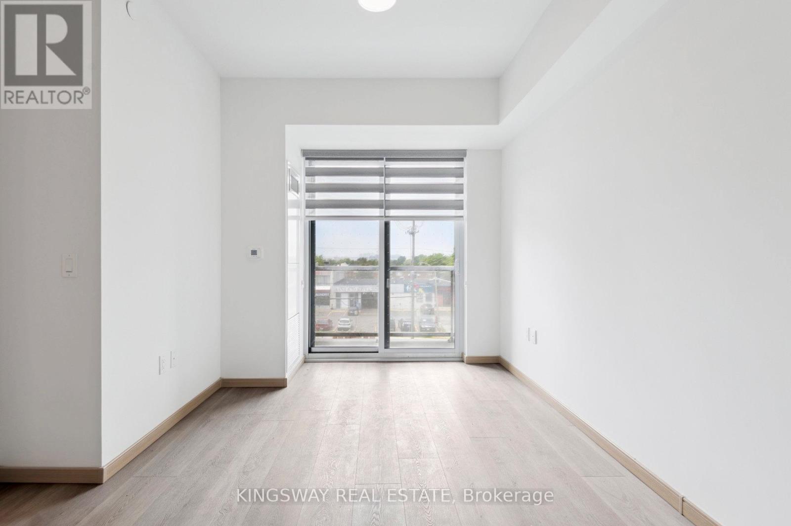 Photo 21 of 310 3421 Sheppard Avenue E, Toronto ON