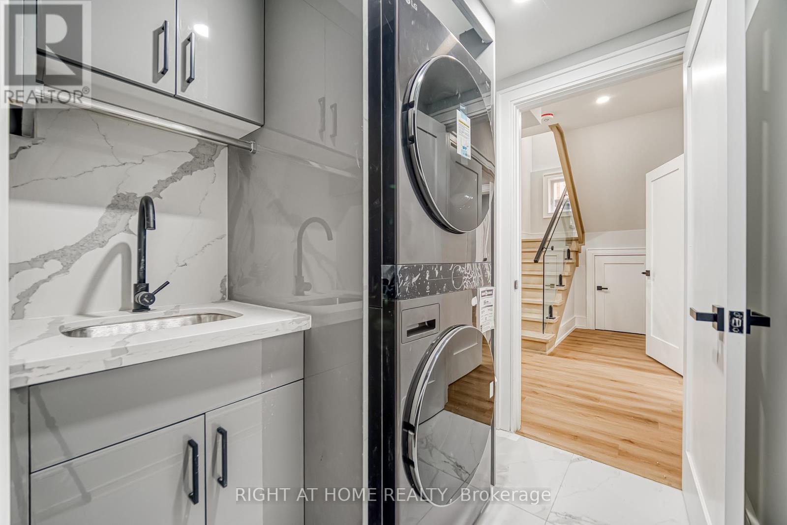 Photo 45 of 203 Scarboro Crescent, Toronto ON