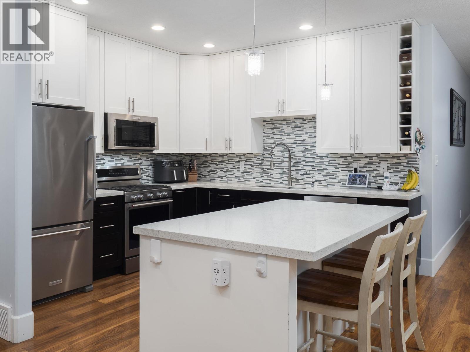 Photo 7 of 4631 Avtar Place, Prince George BC