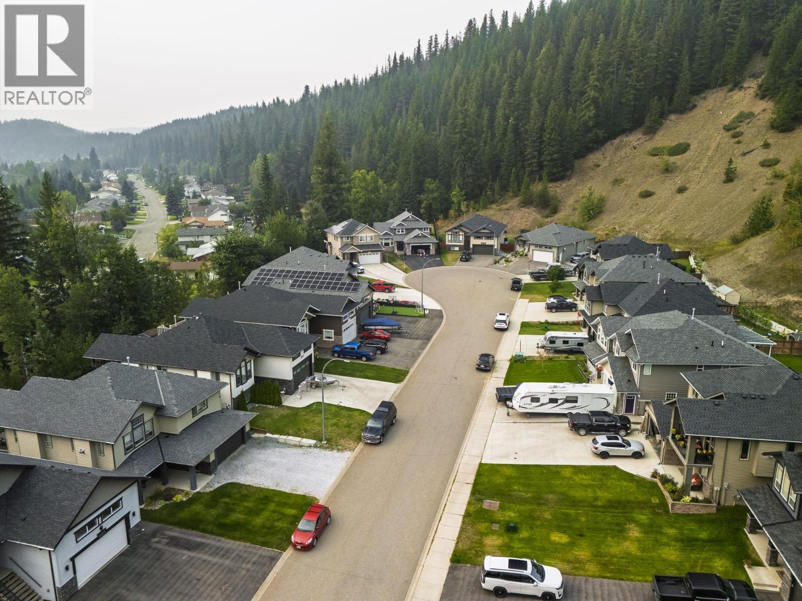 Photo 3 of 4631 Avtar Place, Prince George BC