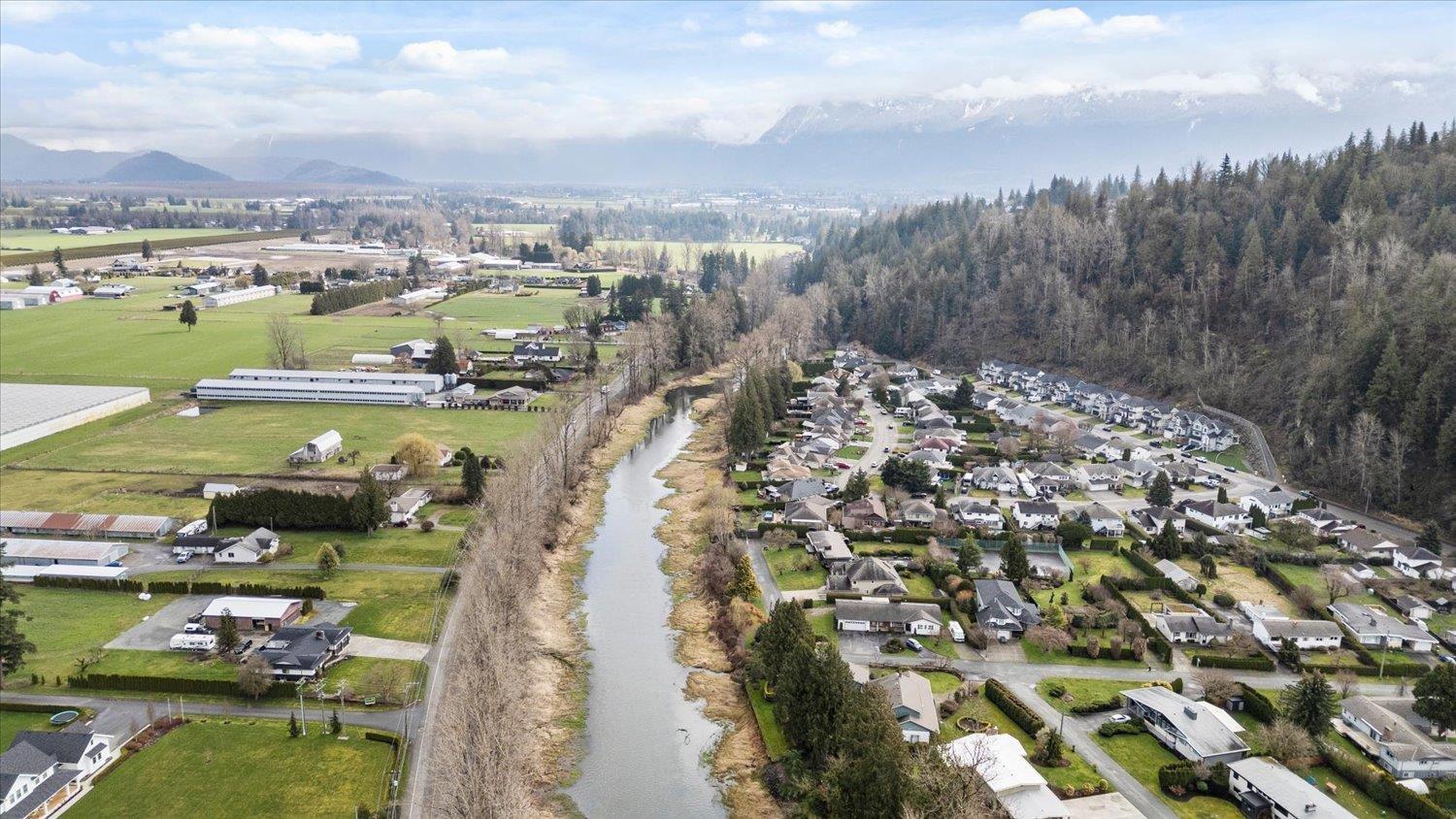 Photo 39 of 10125 Beaver Crescent Little Mountain, Chilliwack BC