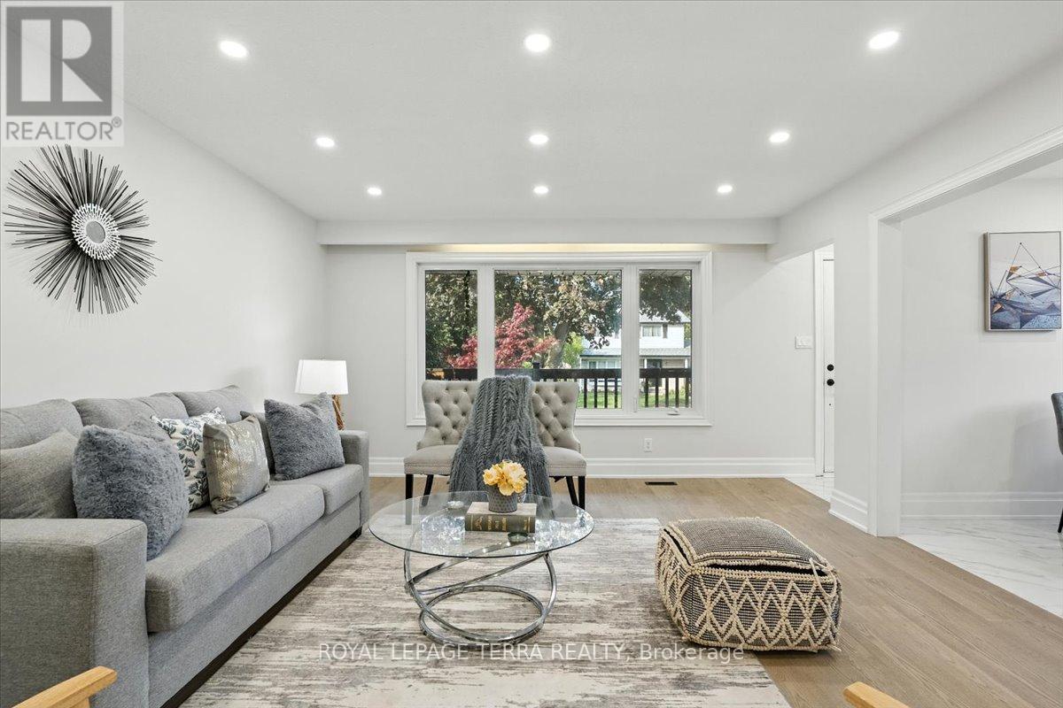 Photo 13 of 1382 Fundy Street, Oshawa ON