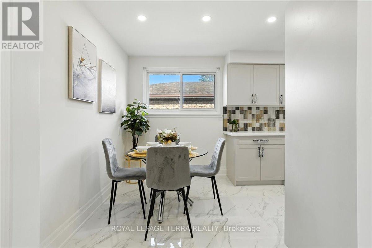 Photo 15 of 1382 Fundy Street, Oshawa ON