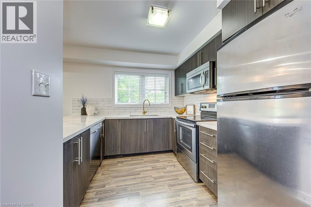 Photo 14 of 2468 Post Road Unit 22, Oakville ON