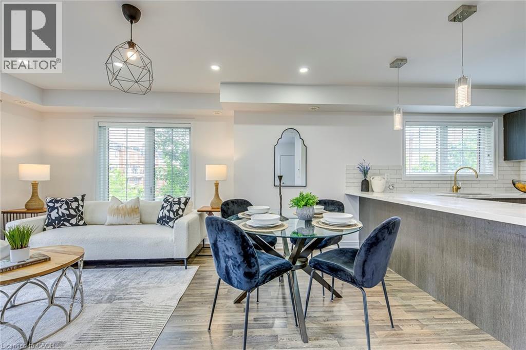 Photo 13 of 2468 Post Road Unit 22, Oakville ON