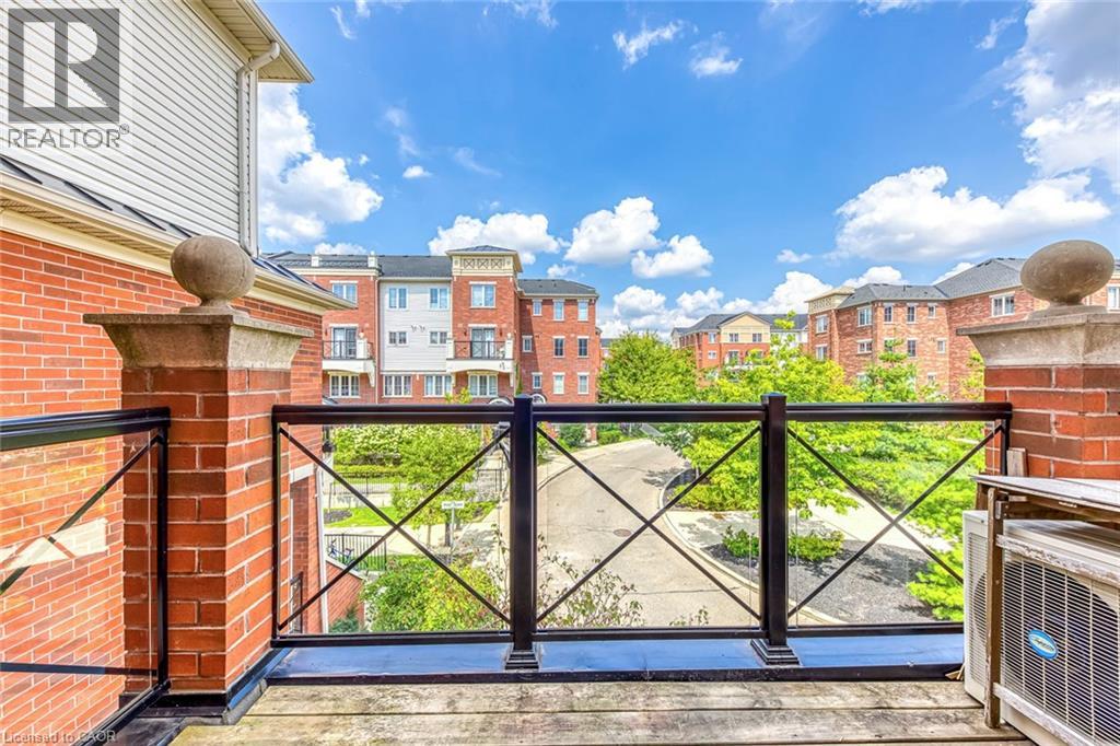Photo 17 of 2468 Post Road Unit 22, Oakville ON