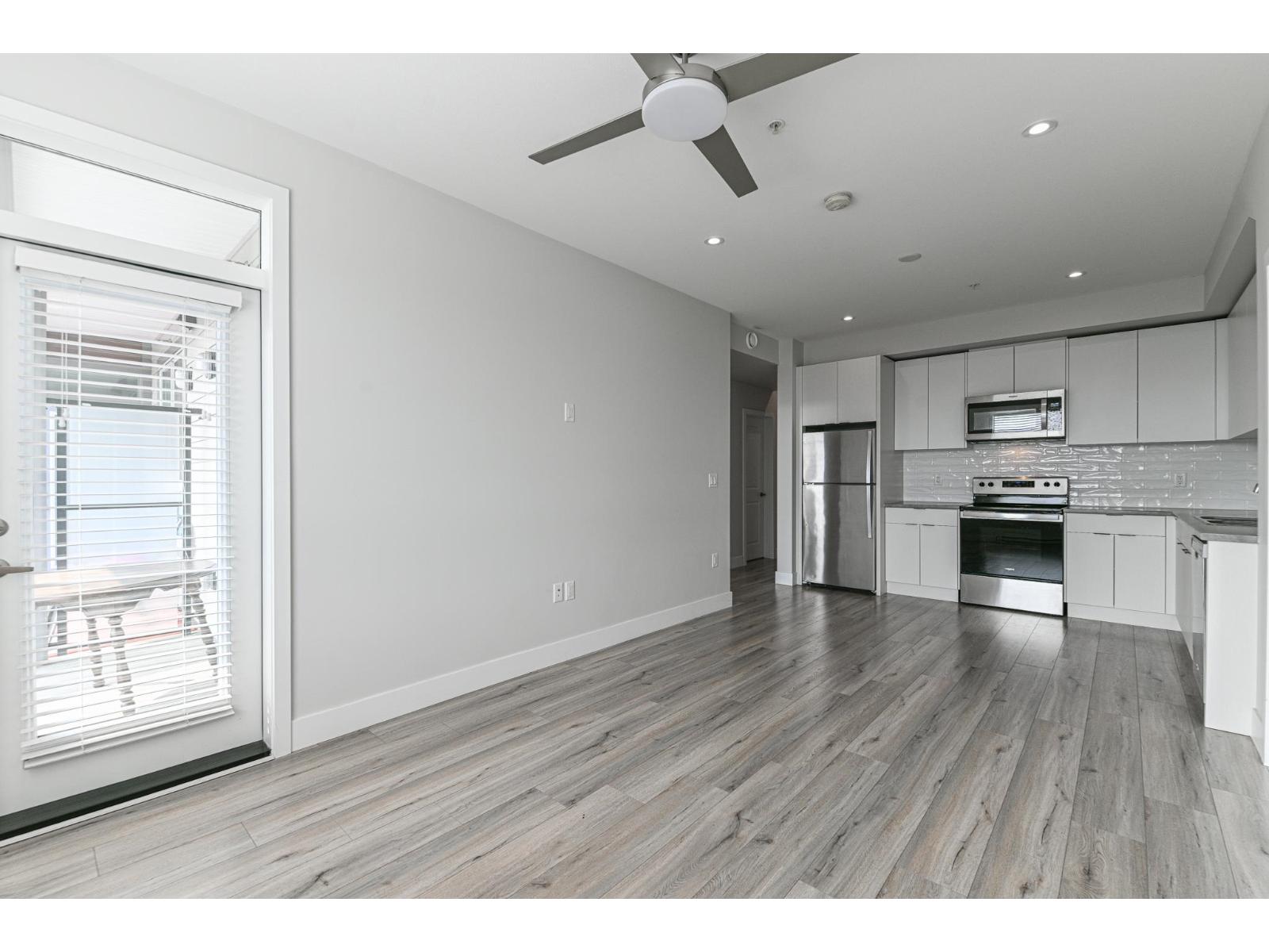 Photo 10 of 408 1514 Mccallum Road, Abbotsford BC
