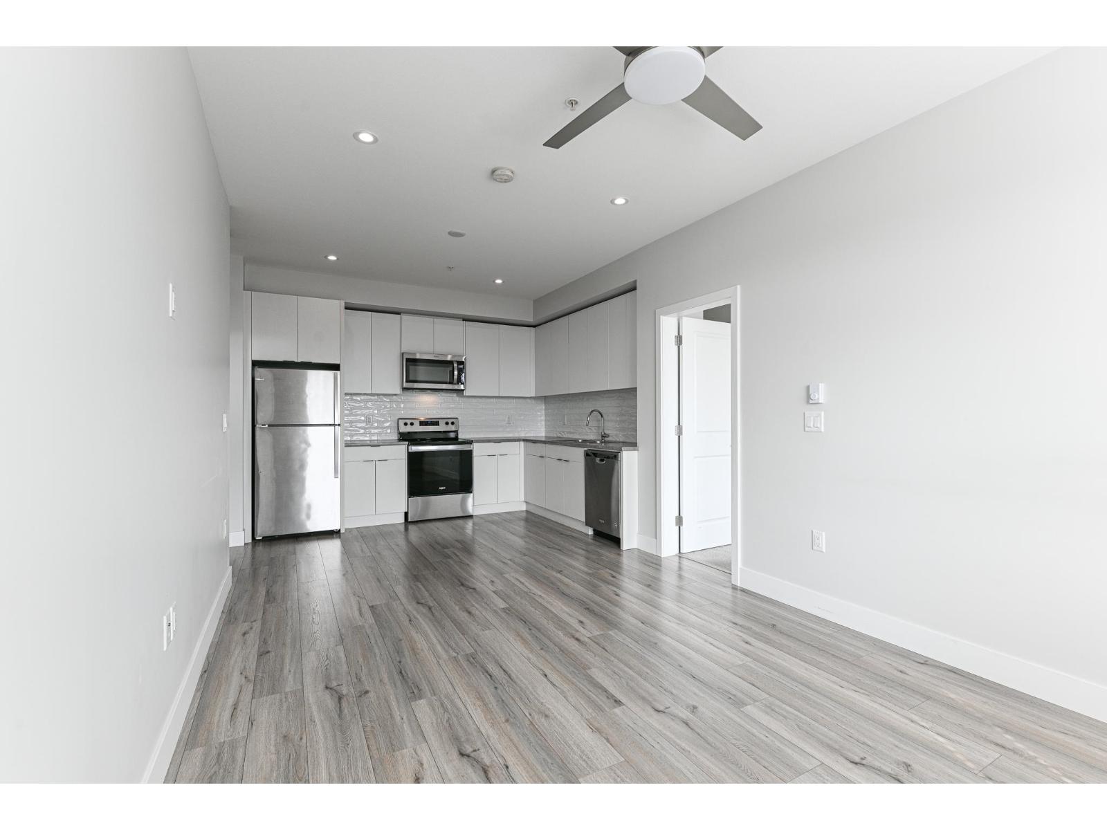 Photo 9 of 408 1514 Mccallum Road, Abbotsford BC