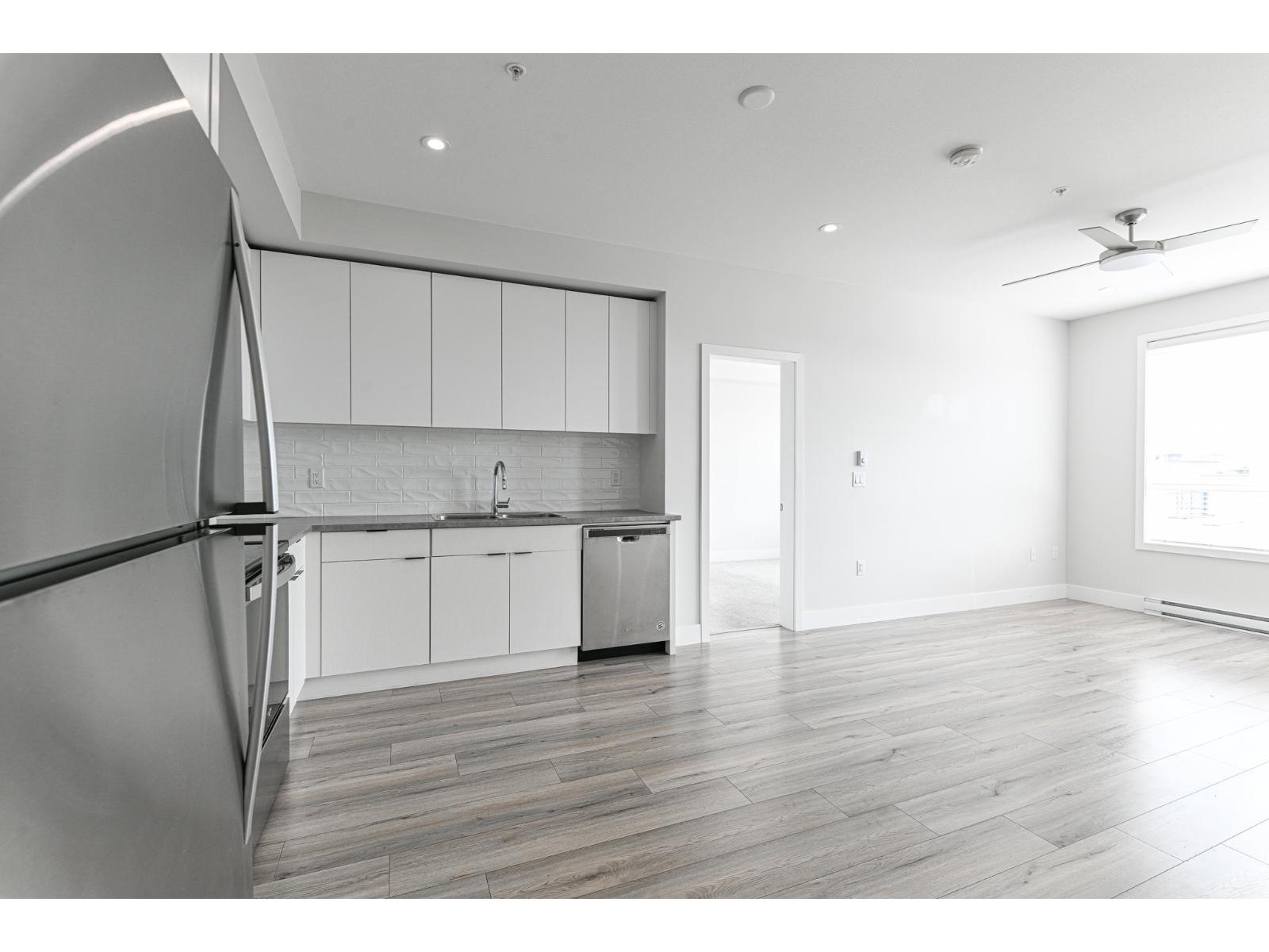 Photo 4 of 408 1514 Mccallum Road, Abbotsford BC