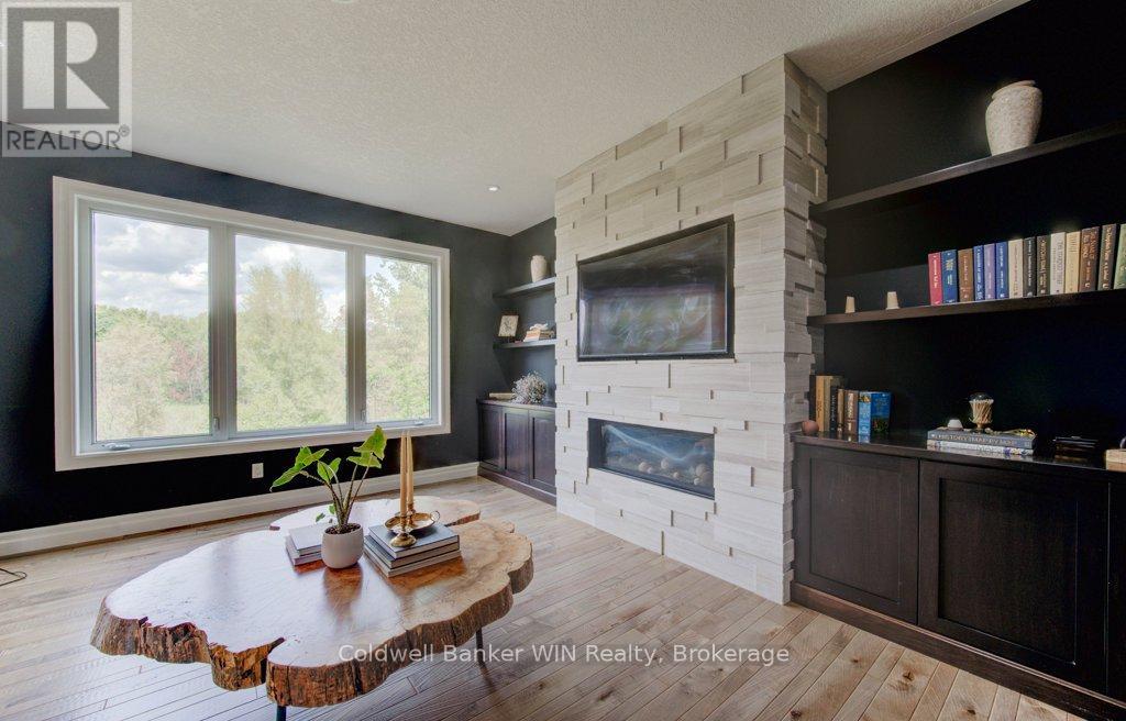 Photo 10 of 422 Rideau River Street, Waterloo ON