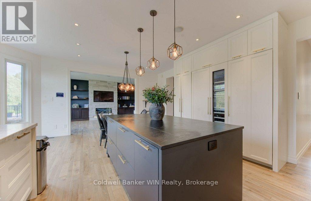 Photo 17 of 422 Rideau River Street, Waterloo ON