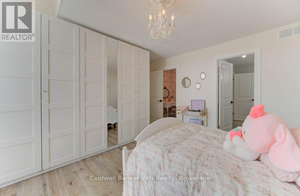 Photo 28 of 422 Rideau River Street, Waterloo ON
