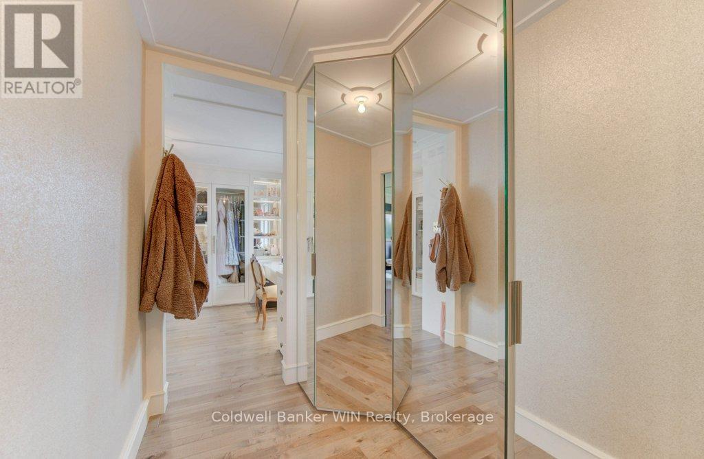 Photo 34 of 422 Rideau River Street, Waterloo ON