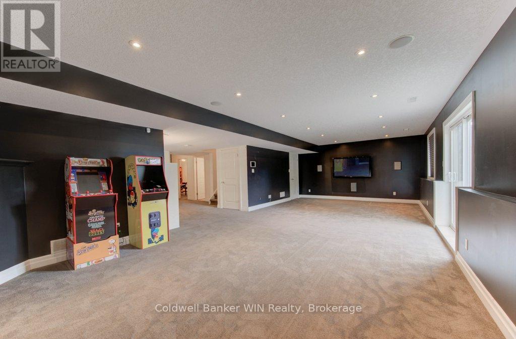 Photo 37 of 422 Rideau River Street, Waterloo ON
