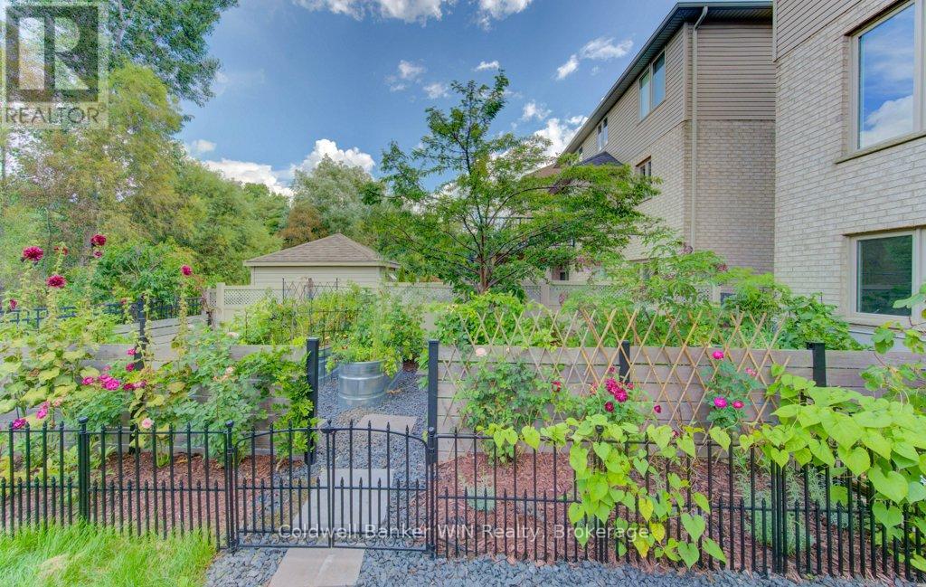 Photo 48 of 422 Rideau River Street, Waterloo ON