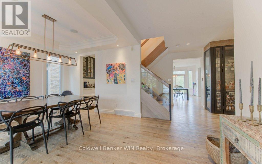 Photo 7 of 422 Rideau River Street, Waterloo ON