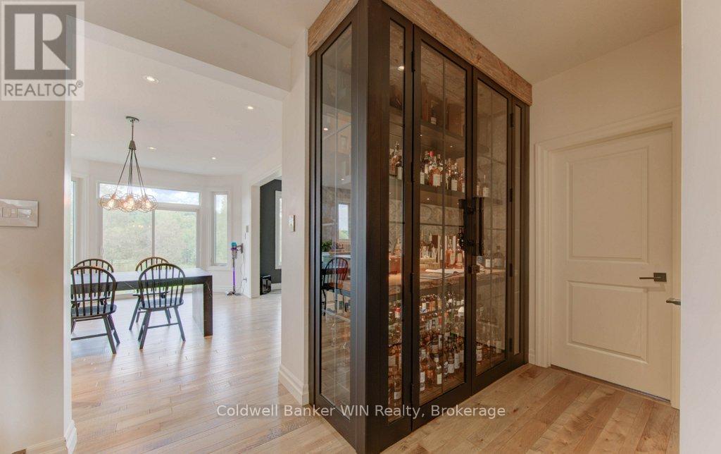 Photo 8 of 422 Rideau River Street, Waterloo ON