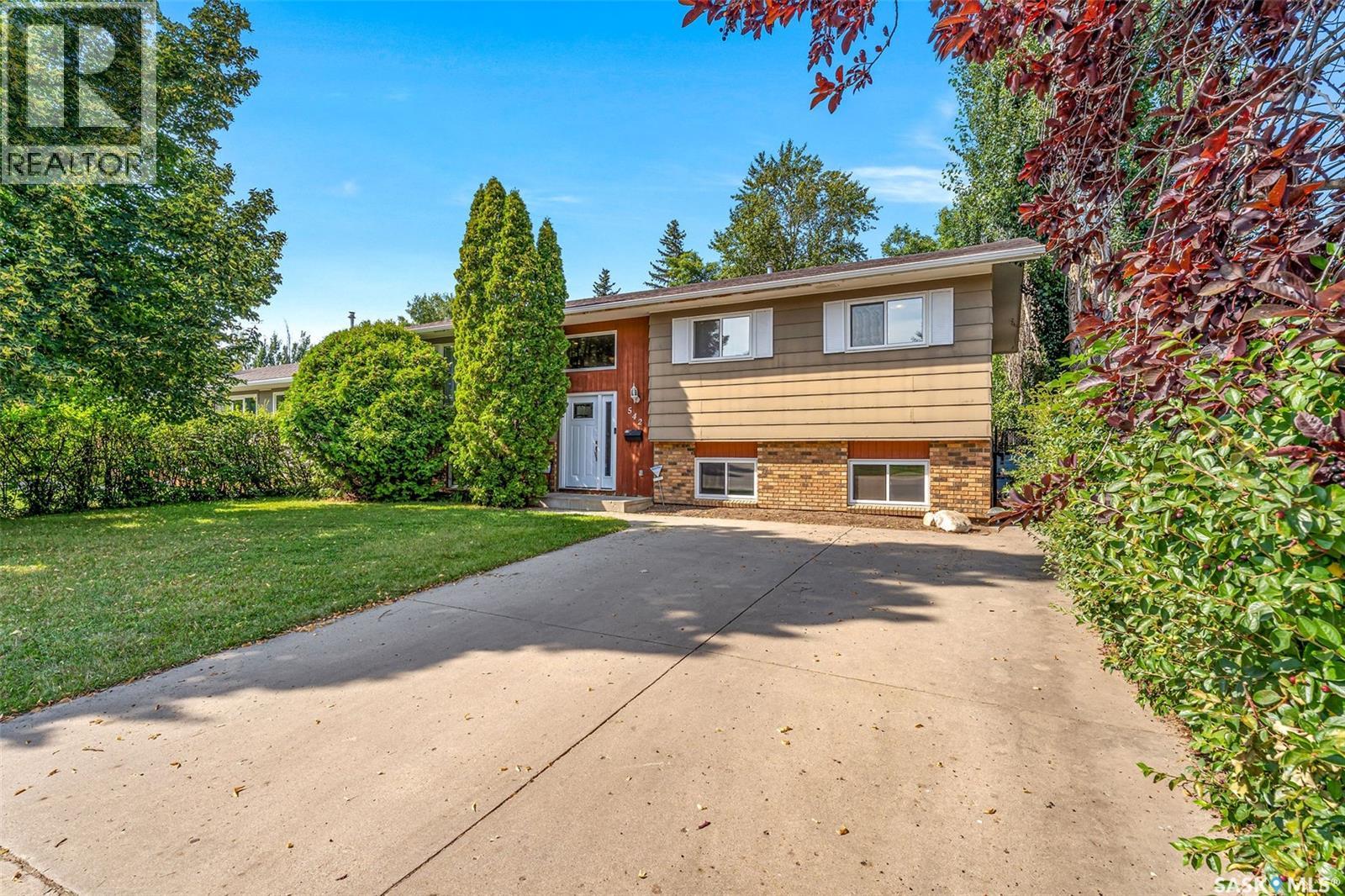 Photo 50 of 542 Redberry Road, Saskatoon SK