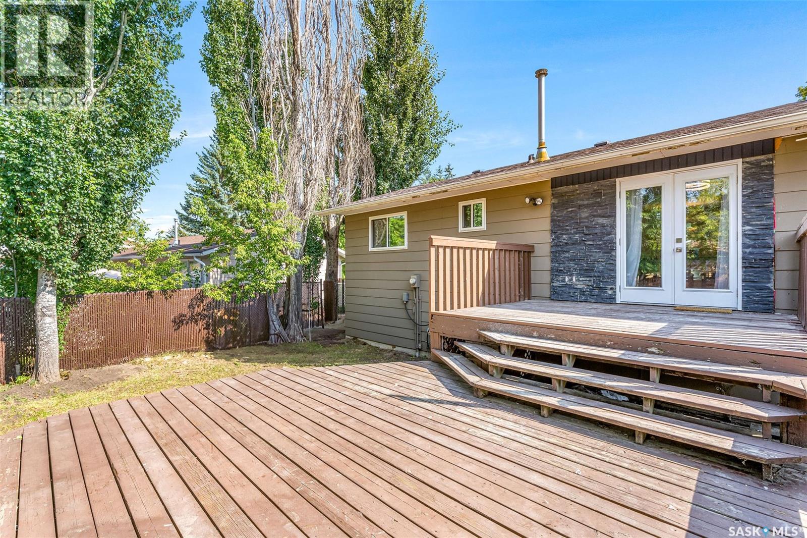 Photo 39 of 542 Redberry Road, Saskatoon SK