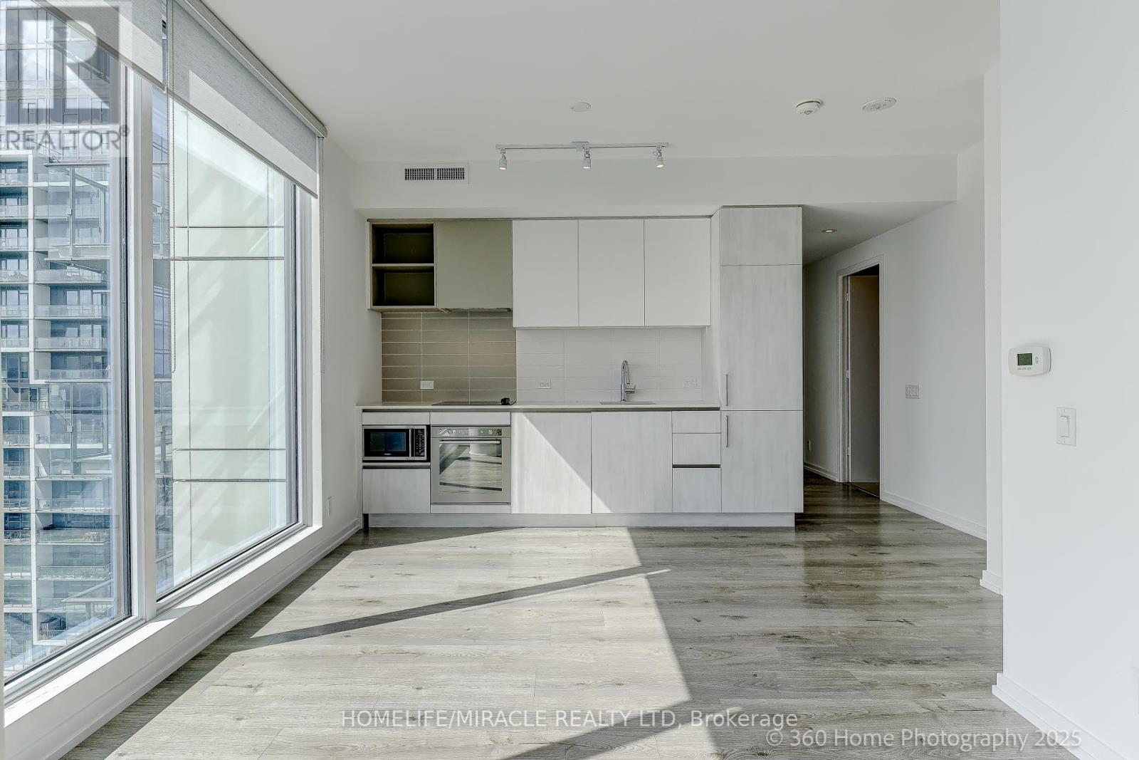 Photo 22 of 4202 7890 Jane Street, Vaughan ON