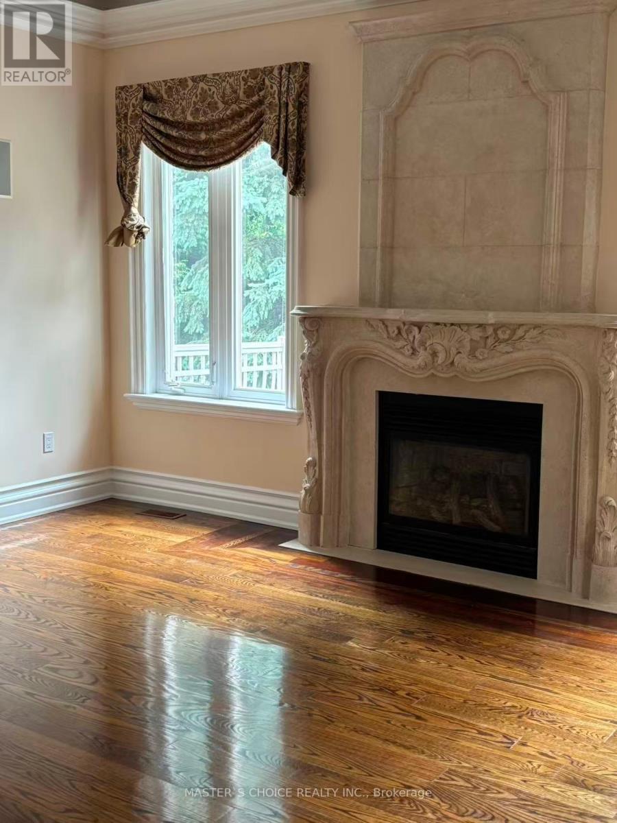 Photo 13 of 177 Duncan Road, Richmond Hill ON