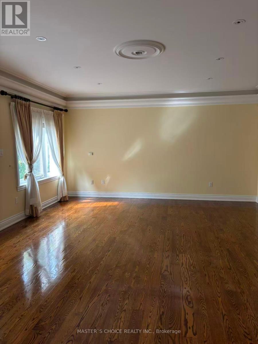 Photo 14 of 177 Duncan Road, Richmond Hill ON