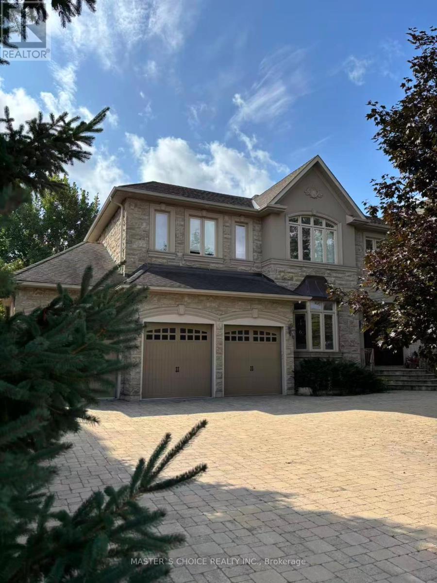 Photo 2 of 177 Duncan Road, Richmond Hill ON