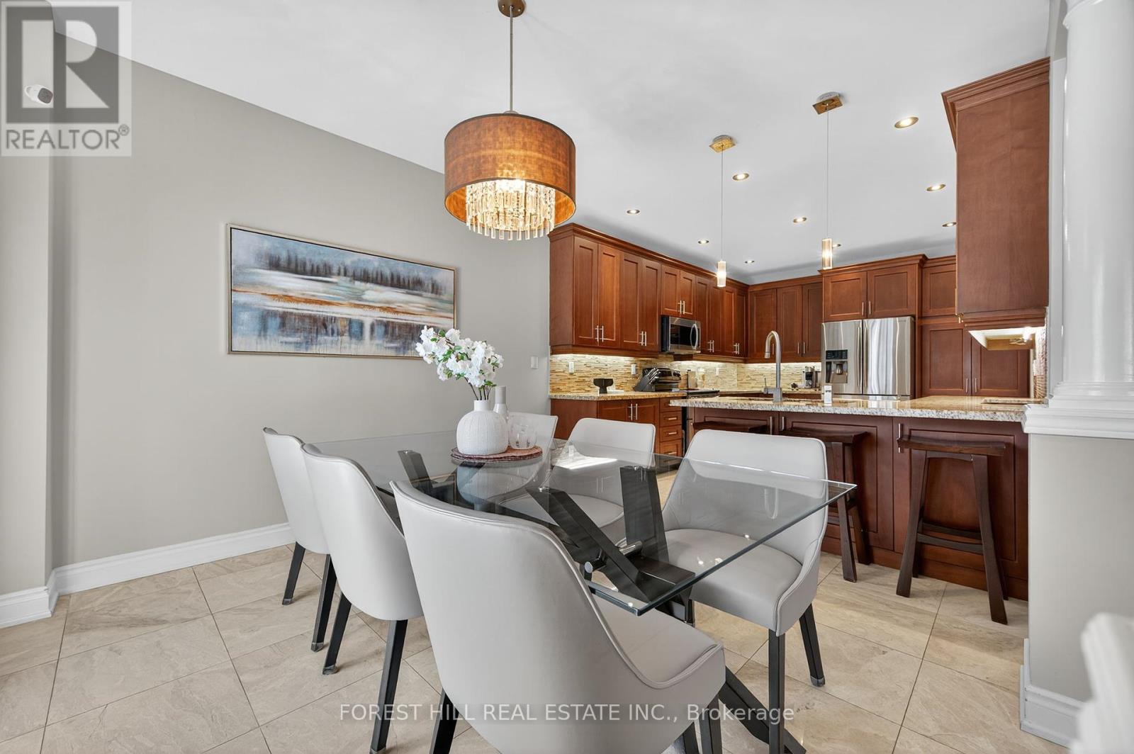 Photo 17 of 271 Autumn Hill Boulevard, Vaughan ON
